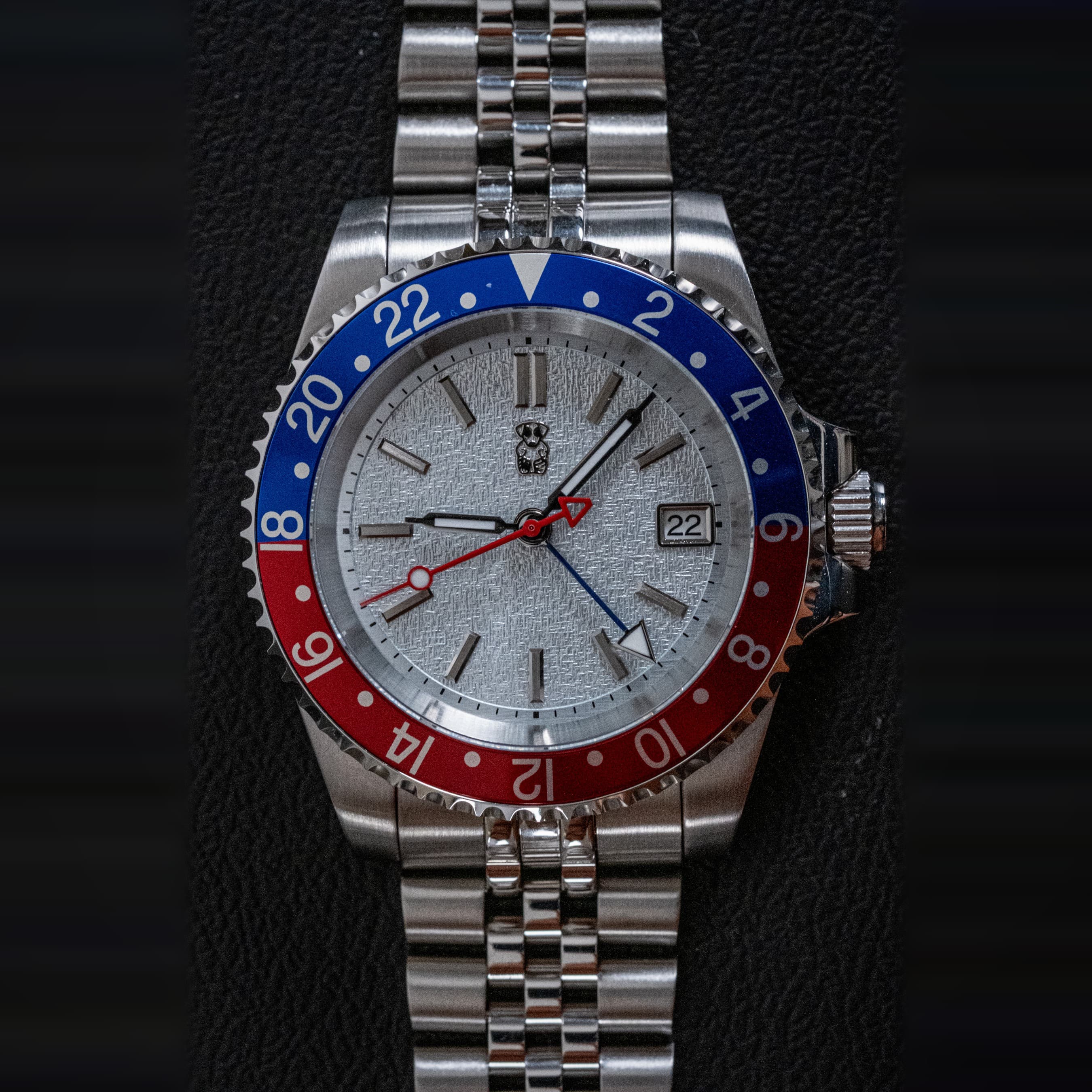 GMT Challenger - Image 1